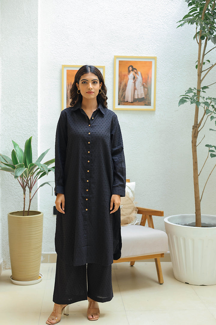 Black Cotton Weaved Co-ord Set (Set of Two) by Kapraaha - view 6