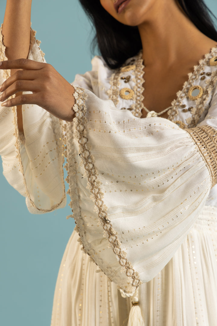 Jute Laced Off-White Dress by Label Reyya - view 4