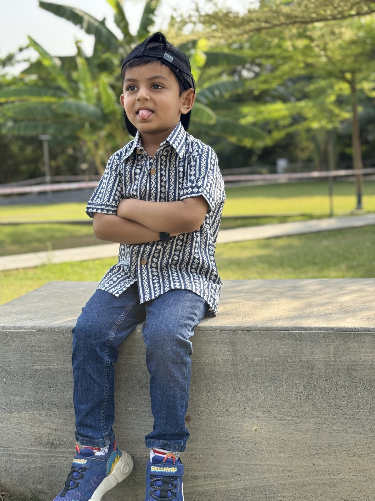 Basic Tribe Tribe Striped Cotton Shirt for Boys — Black and white stripes