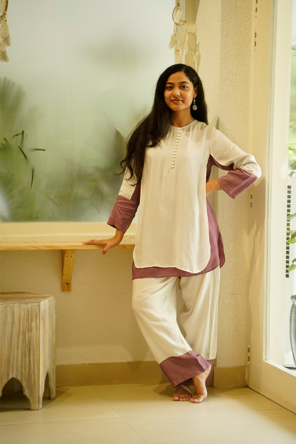 Ivory and Purple Muslin Kurta Set by Kapraaha - view 3